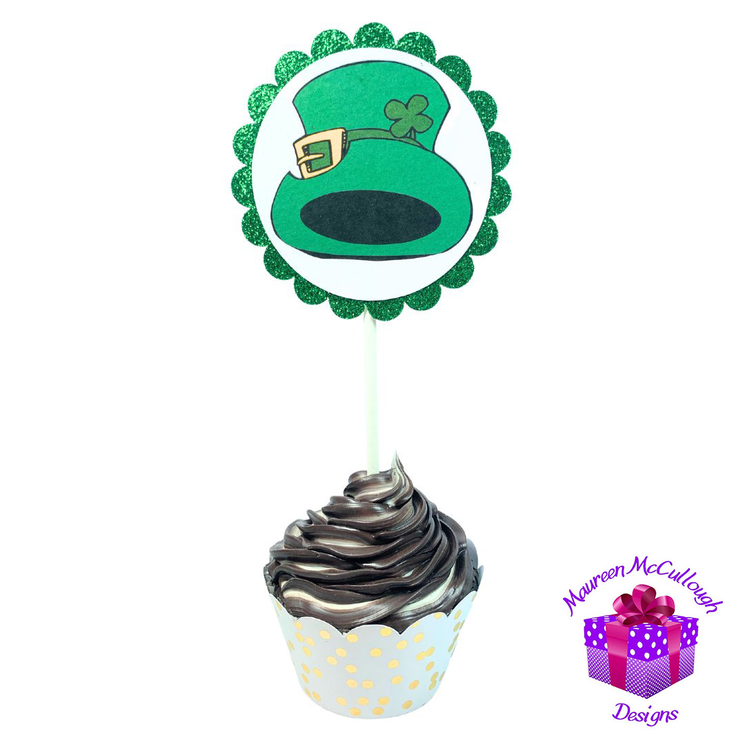 xr:d:DAFkUvBjyqg:58,j:5723020123,t:23053002 St. Patrick’s Day Cupcake Toppers Shamrock Beer Gnome Leprechaun Set 01