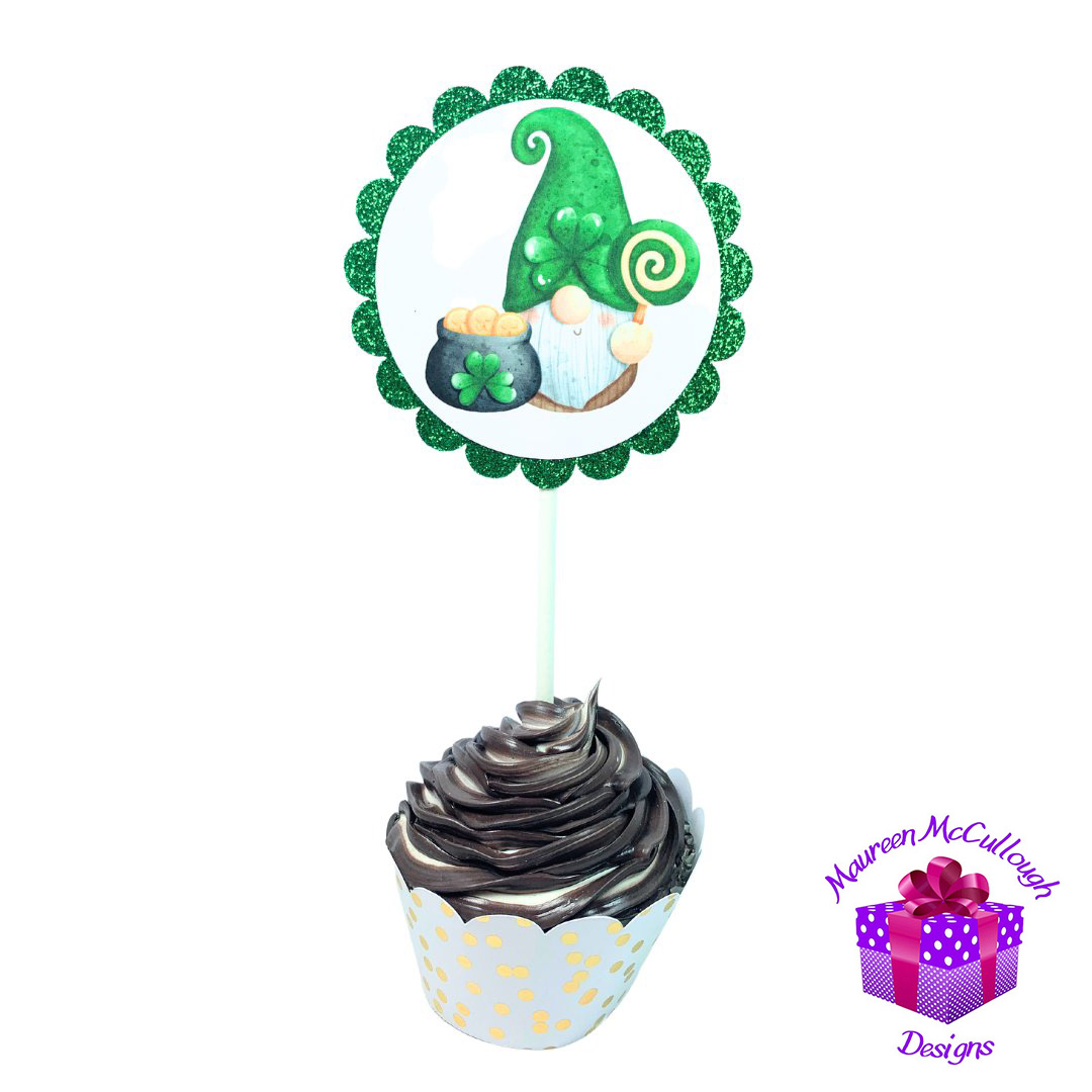 St. Patrick’s Day Cupcake Toppers Horseshoe Gnome Leprechaun Set 02